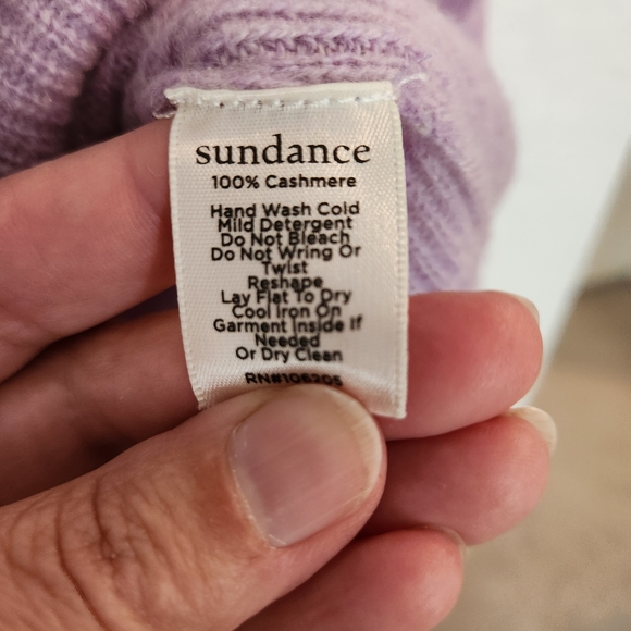 Sundance 100% Cashmere Lavender V-Neck Women's Sweater - Picture 3 of 8